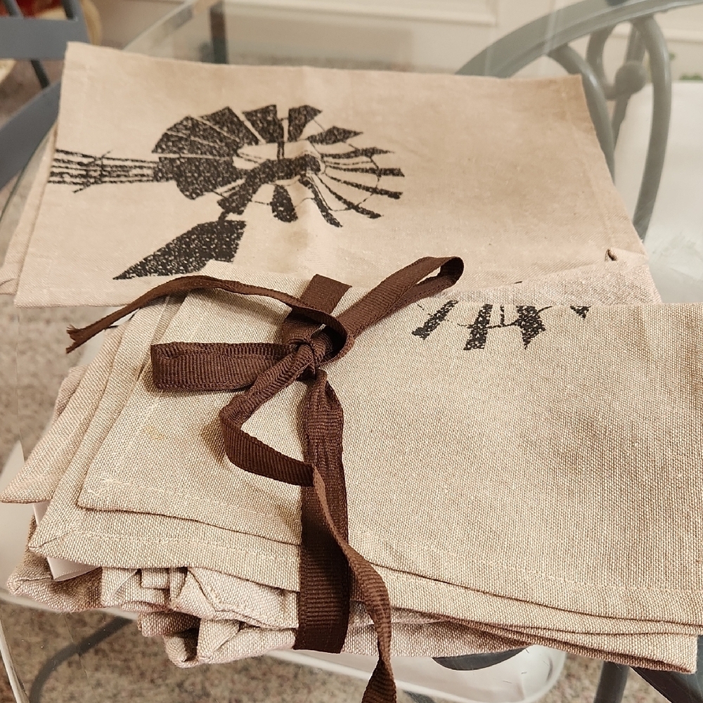 Brown Windmill Print Table Napkins